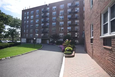 54-44 Little Neck Parkway #2A, Little Neck, NY 11362 - Photo 26