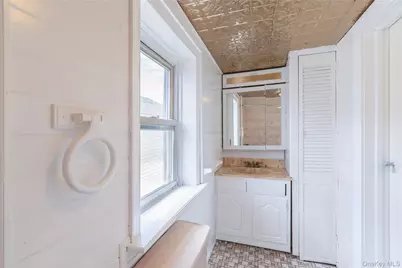 14-11 Cross Bay Boulevard, Far Rockaway, NY 11693 - Photo 16