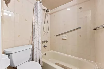 92 Washington Avenue #Floor 1, New Rochelle, NY 10801 - Photo 8