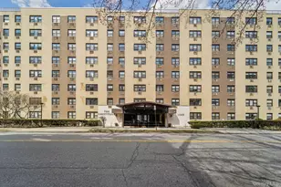 1085 Warburton Ave, Yonkers, NY 10701 - Photo 2