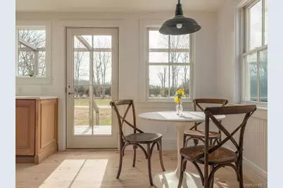 7220 Main Road, East Marion, NY 11939 - Photo 14