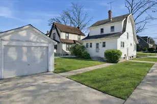 25 Mayfair Ave, Floral Park, NY 11001 - Photo 2