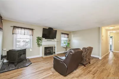 6 Palfrey Street, Stony Brook, NY 11790 - Photo 12