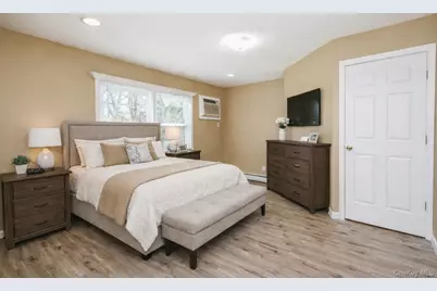 6 Palfrey Street, Stony Brook, NY 11790 - Photo 22