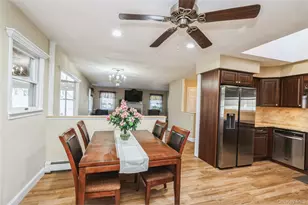 6 Palfrey St, Stony Brook, NY 11790 - Photo 10