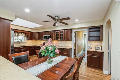 6 Palfrey Street, Stony Brook, NY 11790 - Photo 8