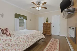 20 Honey Ln, Miller Place, NY 11764 - Photo 16