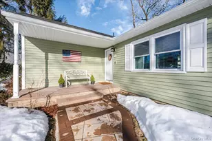 20 Honey Ln, Miller Place, NY 11764 - Photo 2