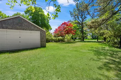 55 West End Avenue, East Quogue, NY 11942 - Photo 34