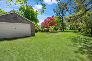 55 West End Ave, East Quogue, NY 11942 - Photo 34