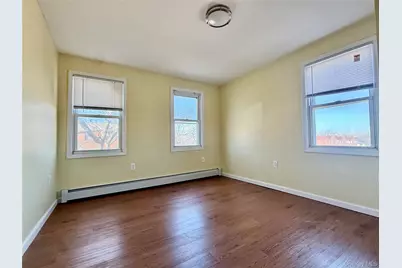 6111 156th Street, Flushing, NY 11367 - Photo 4