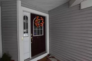 112 Riverbend Dr, Peekskill, NY 10566 - Photo 2