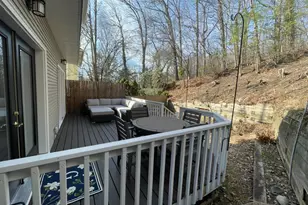 6 Valley Ln, Huntington, NY 11743 - Photo 38