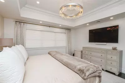 6 Valley Lane, Huntington, NY 11743 - Photo 24