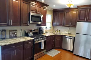 113 Lenore Ln, Centereach, NY 11720 - Photo 6