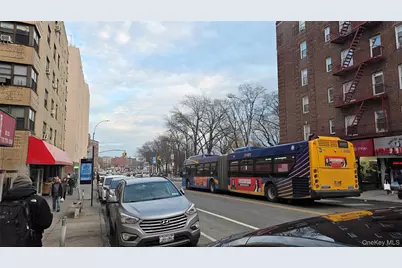 81-21,25 & 37 Broadway #21,25 & 37, Elmhurst, NY 11373 - Photo 10