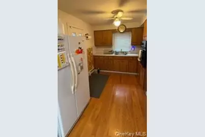 75 Lodge Avenue, Huntington Station, NY 11746 - Photo 6