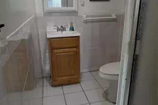 94-10 82nd Pl, Ozone Park, NY 11416 - Photo 10