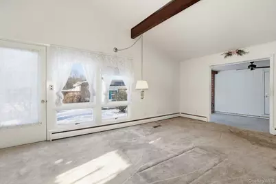 15 Short Hill Drive, Poughkeepsie, NY 12603 - Photo 8