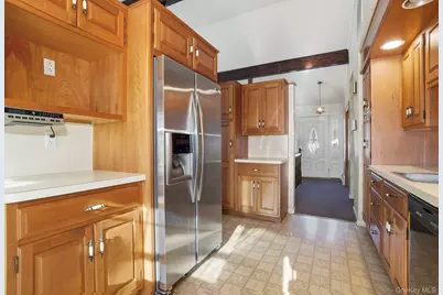 15 Short Hill Drive, Poughkeepsie, NY 12603 - Photo 14