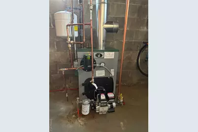 294 34th Street, Lindenhurst, NY 11757 - Photo 10