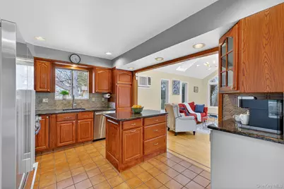 2314 Sultana Drive, Yorktown Heights, NY 10598 - Photo 8