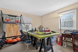 41 Montclair Ave, Airmont, NY 10952 - Photo 16