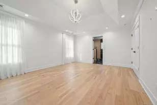 36 Foster Ln, Westbury, NY 11590 - Photo 18