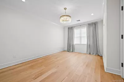 36 Foster Lane, Westbury, NY 11590 - Photo 26