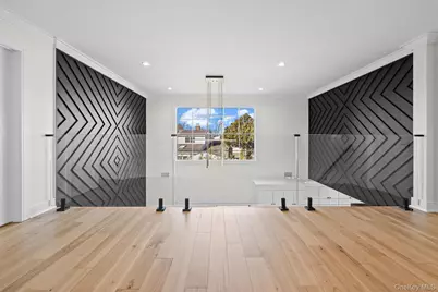 36 Foster Lane, Westbury, NY 11590 - Photo 14