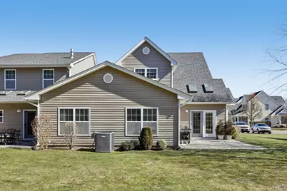 153 Stoneleigh Drive #153, Riverhead, NY 11901 - Photo 40