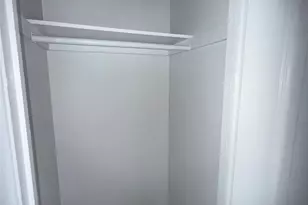 71-07 Sutton Pl, Fresh Meadows, NY 11365 - Photo 10