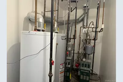 10630 156th Street, Jamaica, NY 11433 - Photo 8