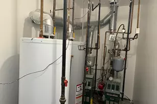 106-30 156th St, Jamaica, NY 11433 - Photo 8