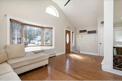 126 Walnut Road, Kings Park, NY 11754 - Photo 6