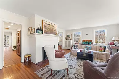 2 Oakwood Place, Scarsdale, NY 10583 - Photo 4