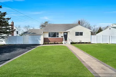 40 Durhamoc Lane, North Babylon, NY 11703 - Photo 1