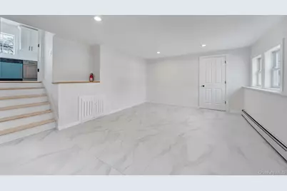 40 Durhamoc Lane, North Babylon, NY 11703 - Photo 16