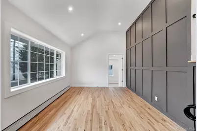 40 Durhamoc Lane, North Babylon, NY 11703 - Photo 4