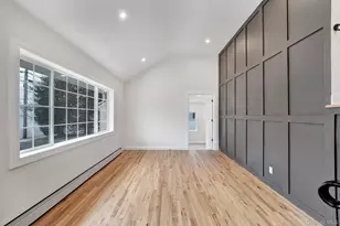 40 Durhamoc Ln, North Babylon, NY 11703 - Photo 4