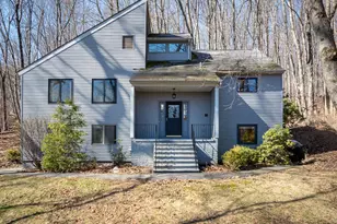 27 Mohawk Ln, Yorktown Heights, NY 10598 - Photo 1