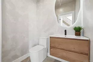 19 Arrow Ln, Hicksville, NY 11801 - Photo 26