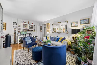 139-05 85th Drive #4B, Briarwood, NY 11435 - Photo 6