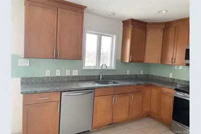 62 Gibson Place, Yonkers, NY 10705 - Photo 8