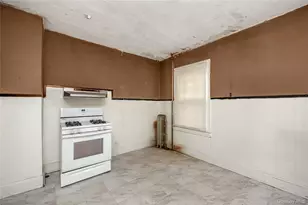 117-35 133rd St, Ozone Park, NY 11420 - Photo 14