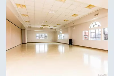 210 Sunset Boulevard, Bronx, NY 10473 - Photo 18