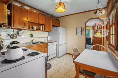 1692 Central Street, Yorktown Heights, NY 10598 - Photo 6