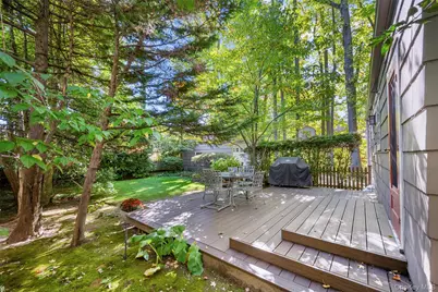 31 Bellingham Lane, Great Neck, NY 11023 - Photo 24