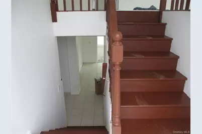 94 Roger Avenue, Inwood, NY 11096 - Photo 16