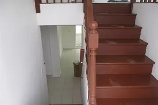 94 Roger Ave, Inwood, NY 11096 - Photo 16